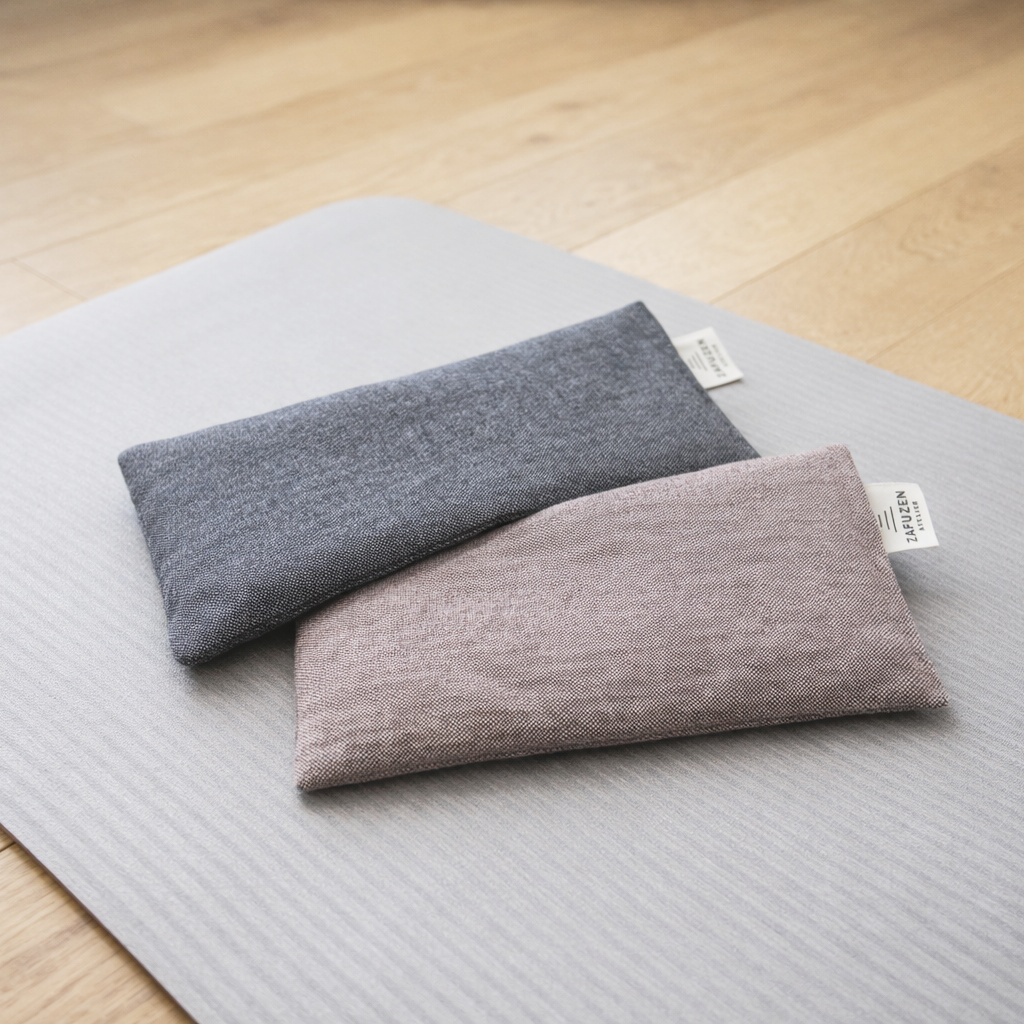 Pack 2 almohadas para ojos yoga Deep – Algodón natural – Relleno arroz y lavanda – ZAFUZEN - Imagen 6