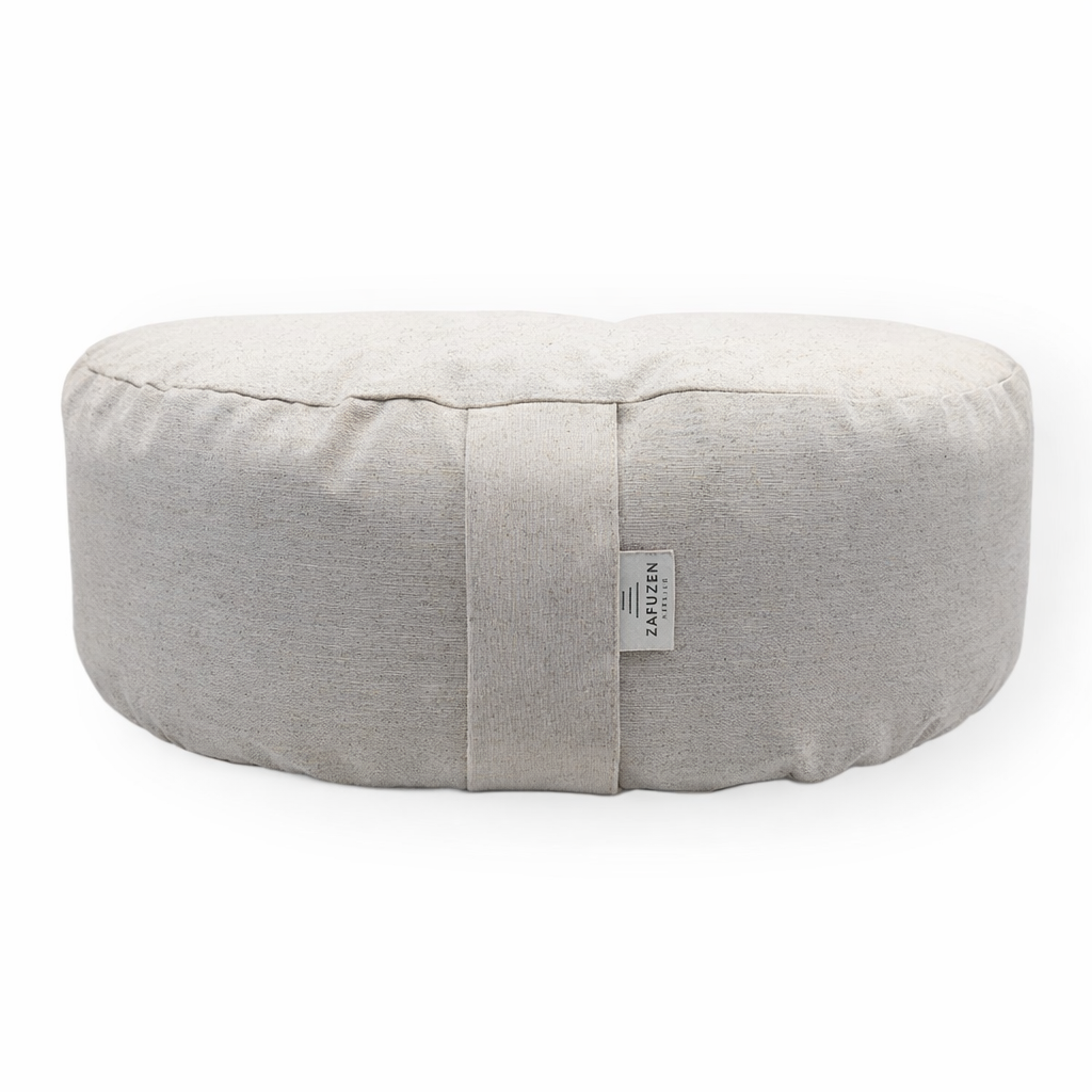 Zafú Media Luna · Cojín de Meditación Ergonómico · Zafu Yoga con Relleno de Cáscara de Trigo Sarraceno · Funda Lavable · Modelo: Sand · ZAFUZEN Atelier · 40×14 cm - Imagen 2